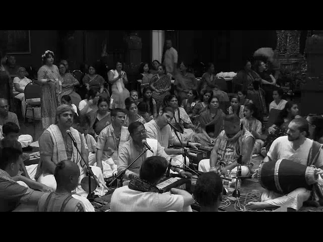 219 1145 Uttama bhakta dasa