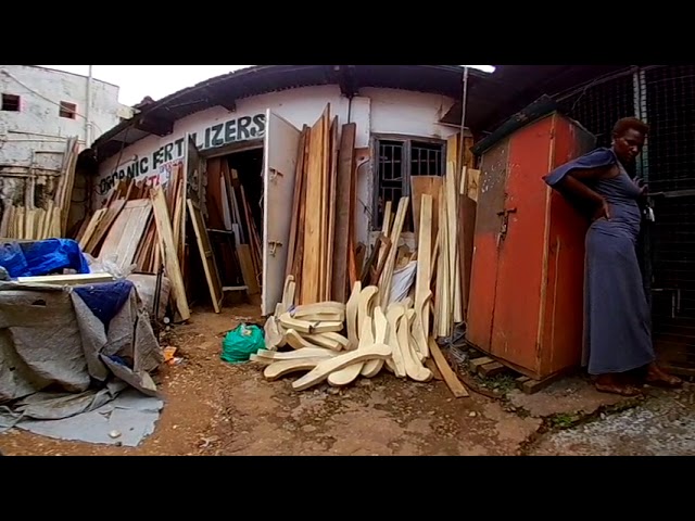 How to plain using a hand sow machine #VRSkillsChannel #SkillingUganda #Carpentry