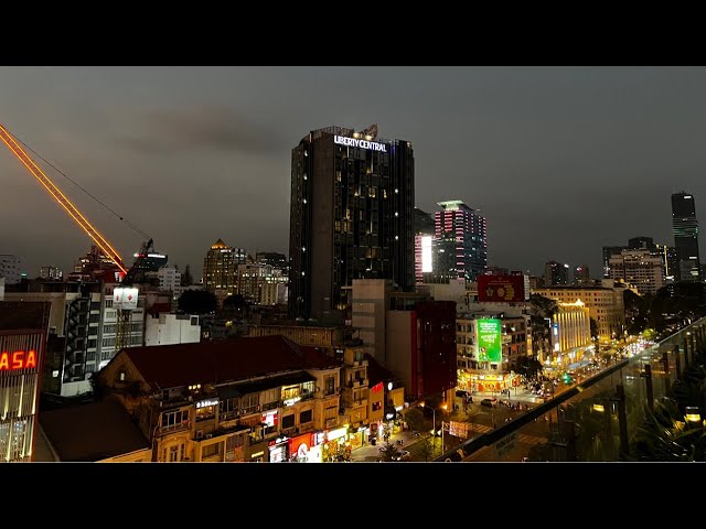 Saigon, Vietnam LIVE Exploring Thursday Evening