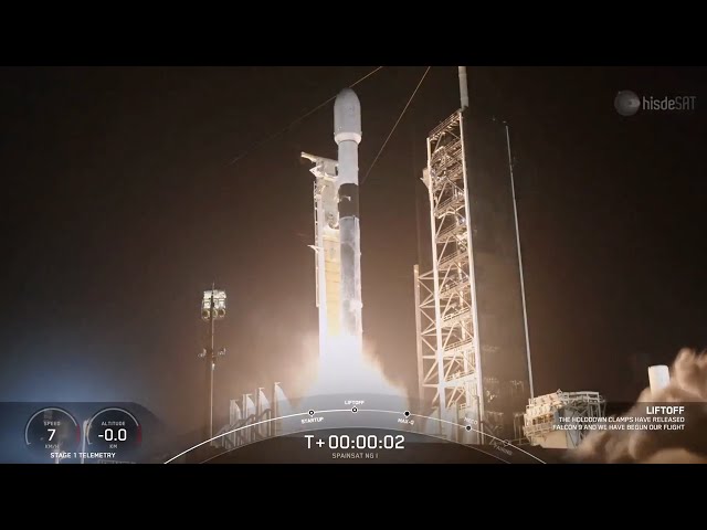 Blastoff! SpaceX launches next-gen SpainSat NG I satellite from Florida