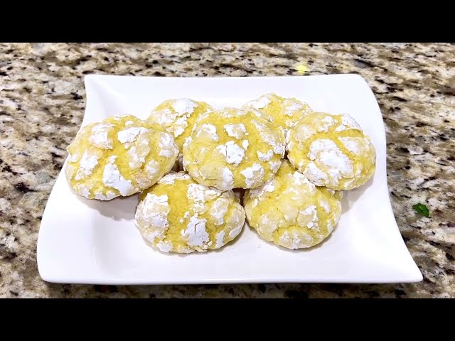 Lemon Crinkle Cookies  by Magdi