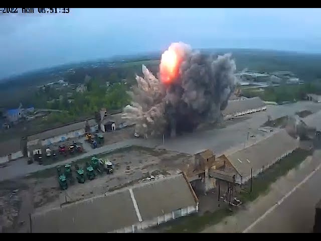 Russian Rocket Destroys Grain Warehouse At Ukrainian Agricultural Plant!!