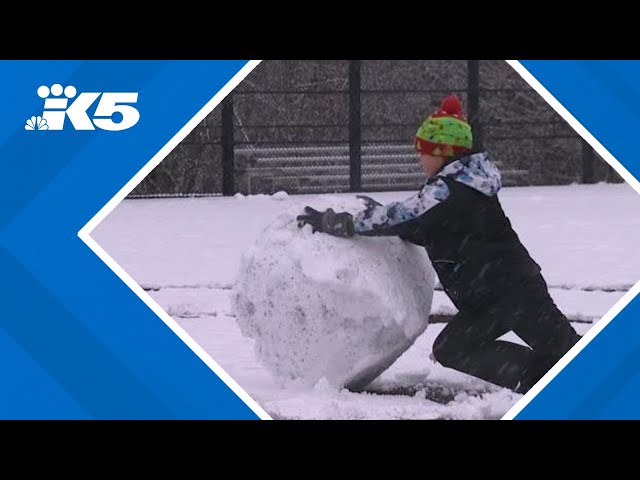 King County cities see snowfall Sunday, prepare for possible icy conditions