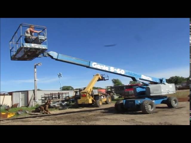 Genie S-60 boom lift for sale | no-reserve Internet auction June 30, 2016