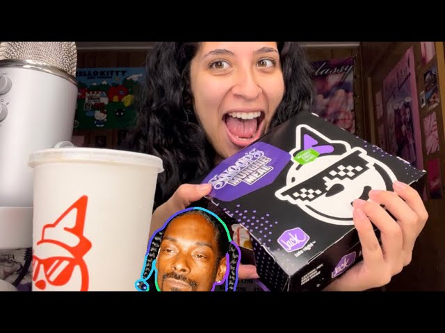 ASMR// Trying the Snoop Dog Munchie Meal 🌭🍟