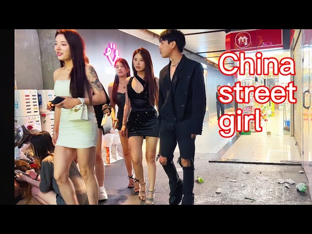 相约真爱，邂逅浪漫。 Thai pattaya Bar street, Nightlife,China girl, 4k China city,Changsha city Mädchen