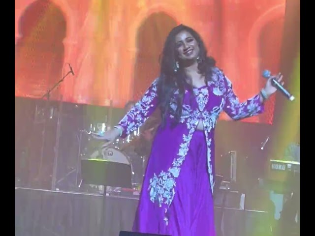 Melody Queen Shreya Ghoshal Singing Ghoomar Live In Dublin 🇮🇪