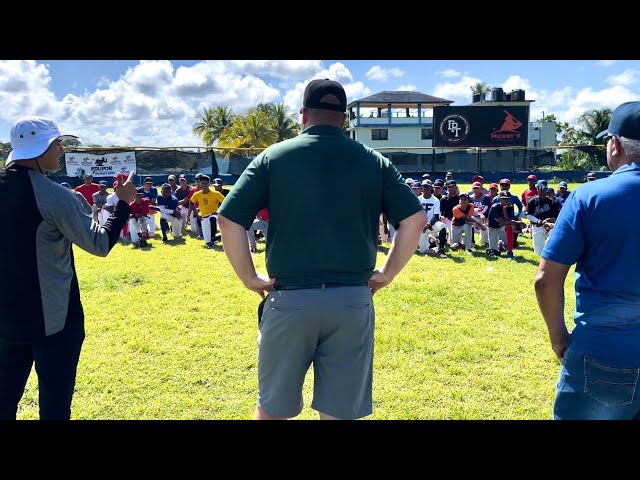 EDUPOR (Santo Domingo) Matt Kruse (Western Oklahoma) speaking @ tryout 8-14-22 Complejo Epy Guerrero