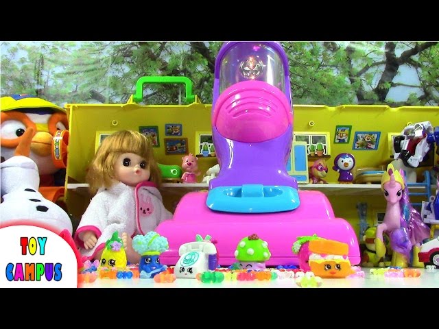 Save Shopkins from Toy Vacuum Cleaner Sucked Into Vacuum | ToysReview ToyCampus