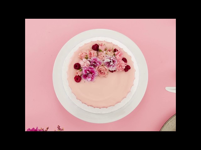 The Table - Cake Stop Motion