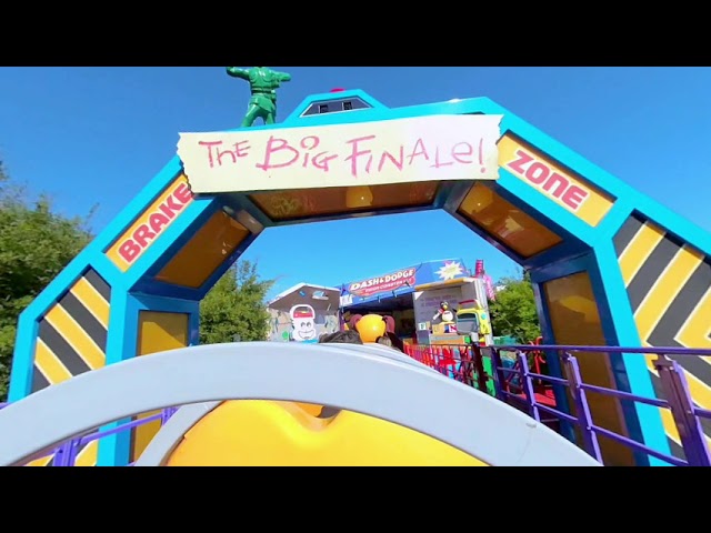 Slinky Dog Dash at Disney World filmed in vr180