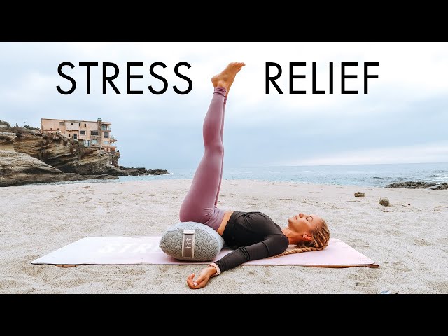 30 Min Full Body Stretch/Yoga For Stress & Anxiety Relief