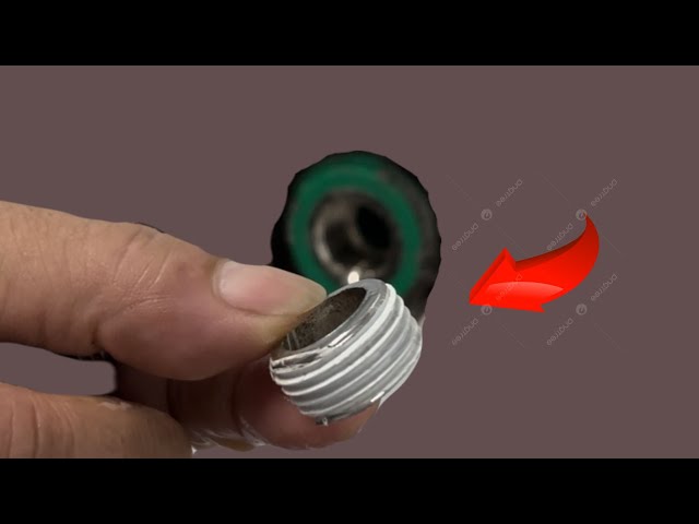 How to fix a broken water pipe, how to use reverse thread to remove a broken water pipe in the wall