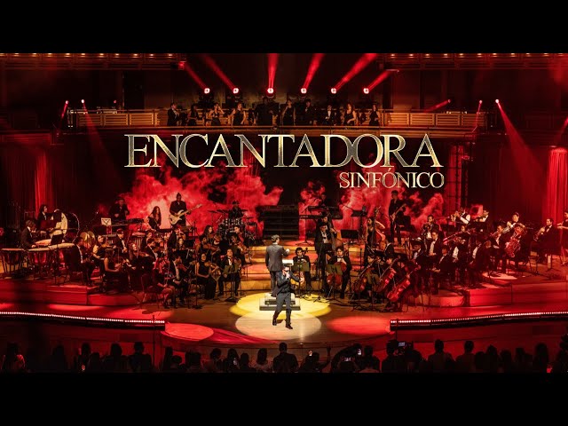 Yandel - Encantadora (Sinfónico en Vivo) [Official Video]