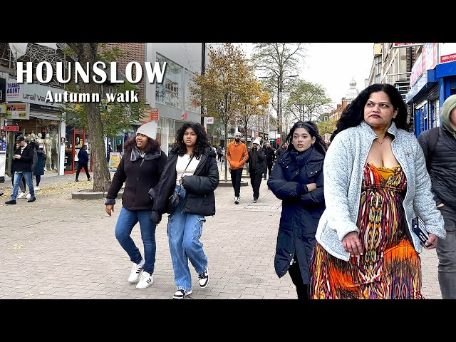 AUTUMN HOUNSLOW  Walking tour 🍂 Sunday afternoon autumn walking in Hounslow, London🍂 4K video