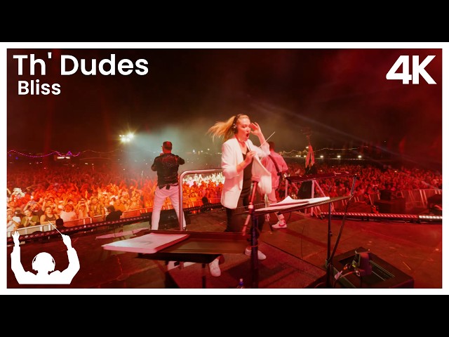 SYNTHONY - Th' Dudes 'Bliss' | A New Zealand Classic (Live at The Auckland Domain 2024) ProShot 4K