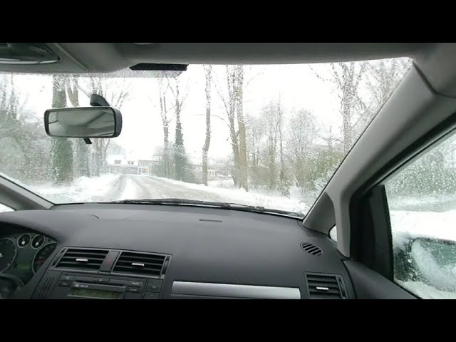 VR180 Daytime snow drive P2