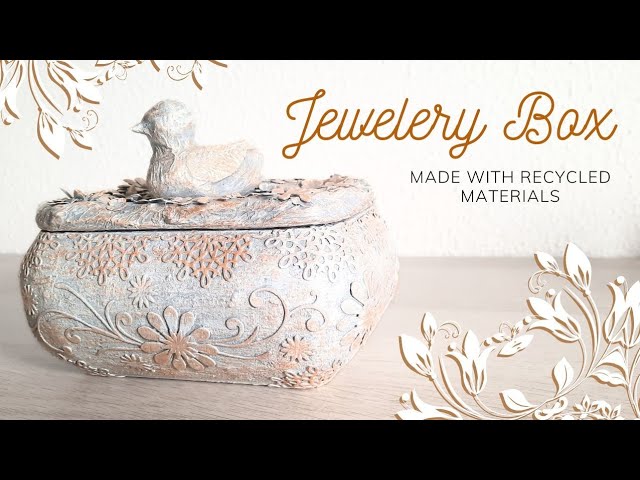 Creative Vintage Transformation - Recycling a plastic container to vintage shabby chic romantic box