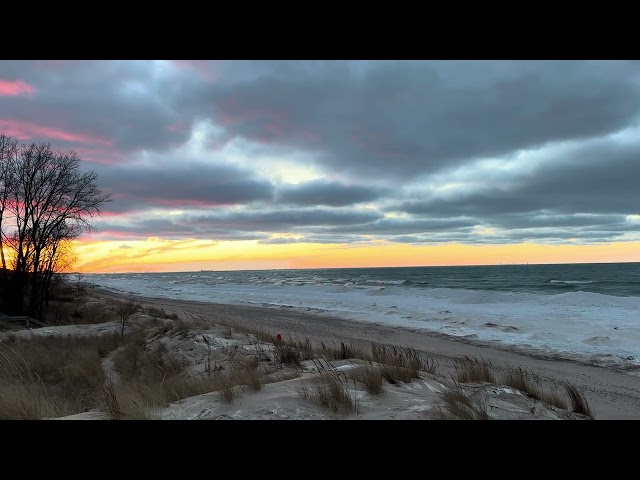 Ice shelf, waves, and wind at Indiana Dunes National Park