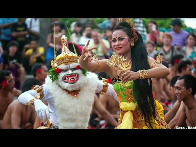 Tugas Video Seni Budaya kelompok 4 (Tari Kecak Bali)