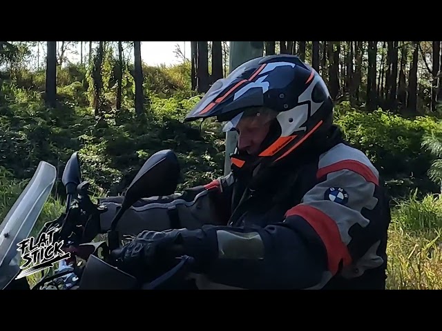 Capper & His Old Man Take The Beamers Around Sandstone Point