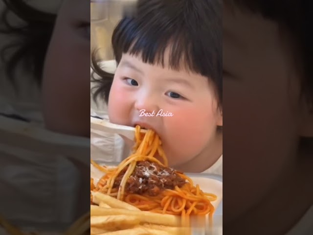 cute Asian baby girl eats 😍 #videocute #cutebaby #cute