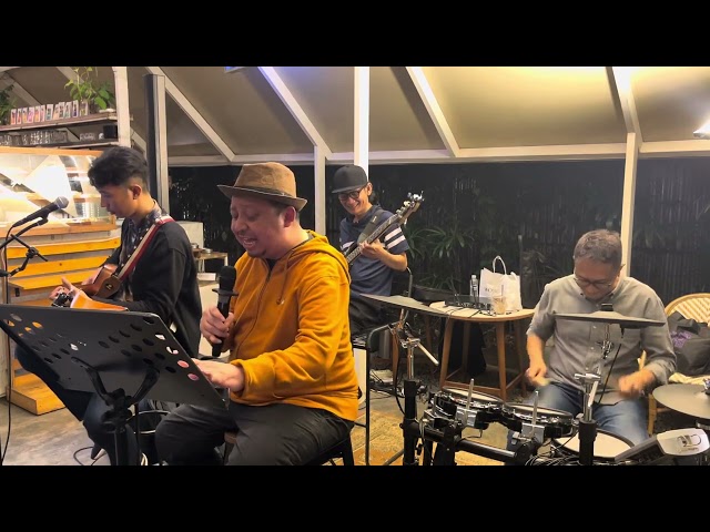 Starlight (Muse) - Denny Wildan & Friends