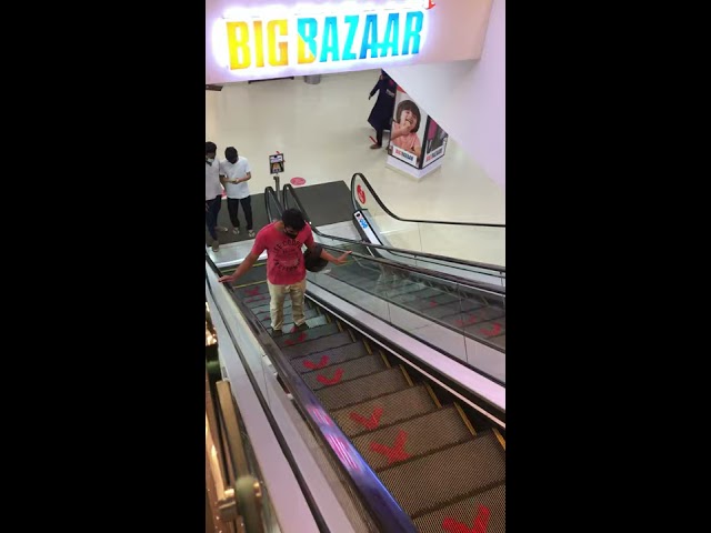 Fear on escalators