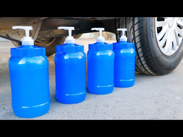 Aplastando Cosas Crujientes con el Coche | Experimento: Gel De Cabello 4000g VS Rueda de Coche