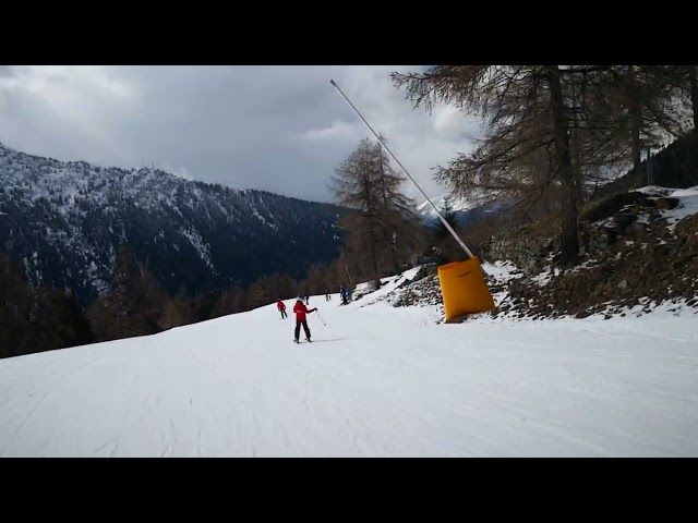 Skiing from Tonale to Ponte di Legno, Italy