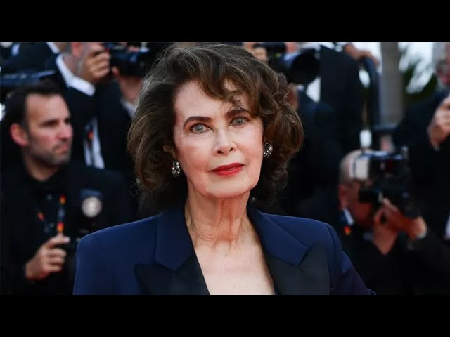 Dayle Haddon spoke about ageism in fashion: 'Every age has gifts to give us.'