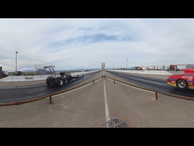 Dodge Daytona vs Dragster 8k 360