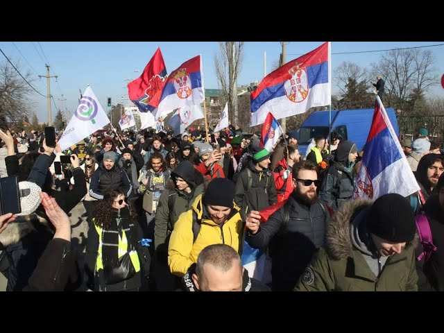 UŽIVO: Studenti i cela Srbija stigli u Kragujevac; Vučić van sebe!