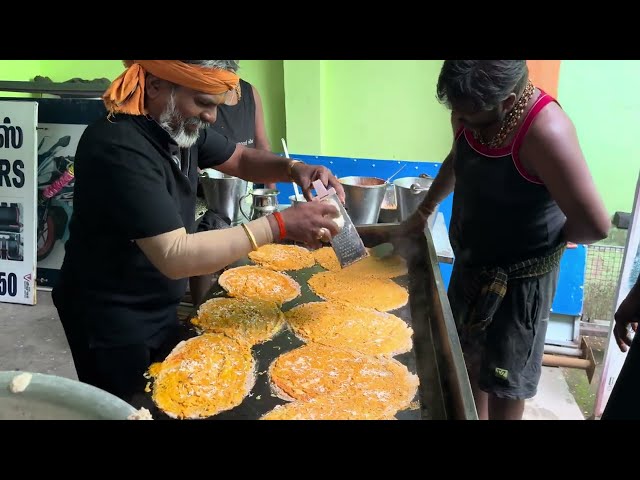 Guru Swamy Making Butter & Cheese Dosa for Padayatra Swamy’s | Shri Sabari Girisha Maha Padayatra