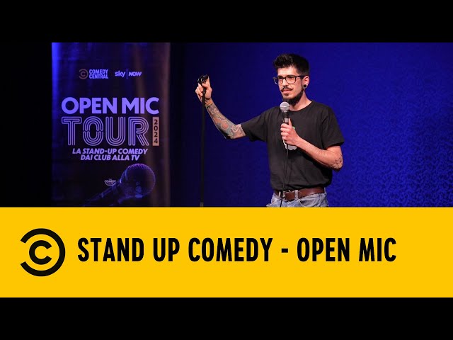 Commentare le notizie - Matteo Pilloni - Open Mic Tour - Stagione 2 - Cagliari