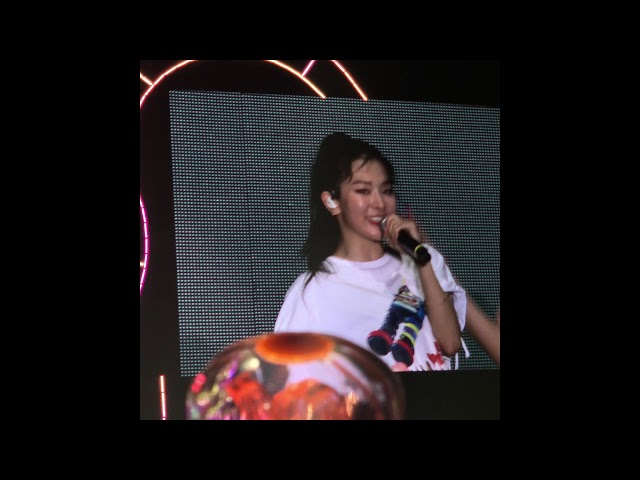 [FANCAM] Red Velvet REDMARE in Bangkok- Ice Cream Cake till the ending concert