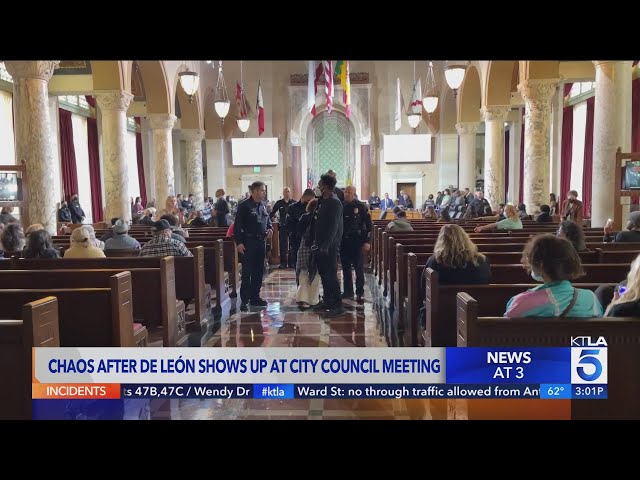 Chaos erupts as L.A. councilmember Kevin de León shows up at meeting