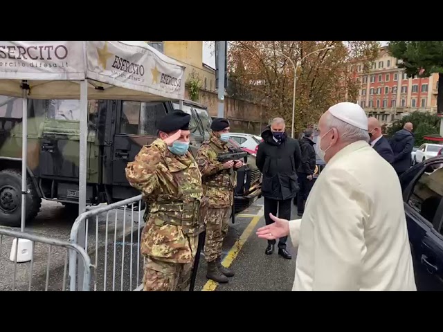 Papa Francesco ringrazia i militari dell'operazione "Strade Sicure" e le Forze dell'Ordine