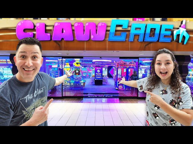 The Most HIGH-TECH claw machine arcade Ever, ClawCADE! New York's Newest Arcade!