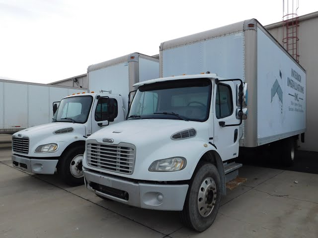 2007 Freightliner M2 106 Mercedes-Benz 6.4L 6 Speed 26 Foot Box Truck - Power Lift Gate, One Owner!