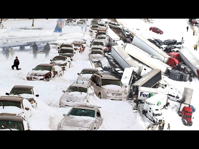 Chaos snow squall in Orillia, Ontario! The deep snow buries homes and highway in one day