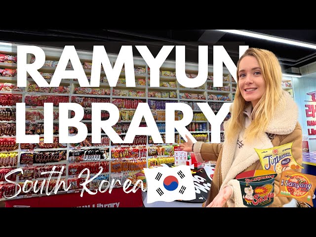 Have you ever seen a Ramyun Library??🍜🤔- Seoul, SOUTH KOREA 🇰🇷