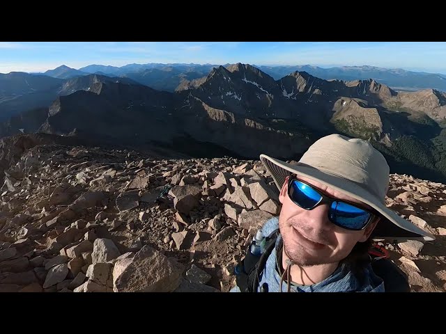 Trail run Huron Peak from top to the trailhead- 360-DEGREE (4k UHD)