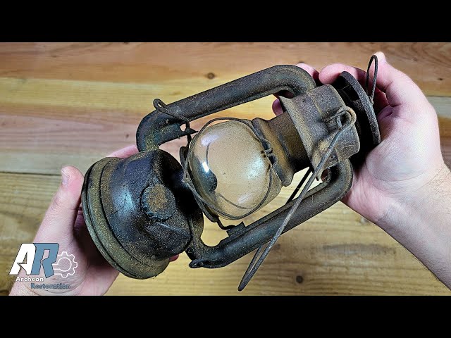 Restoring An Oil Lantern From The 1960s!