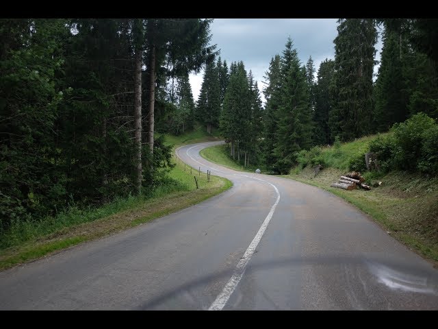 360° VR video - Riding trough Val de Travers