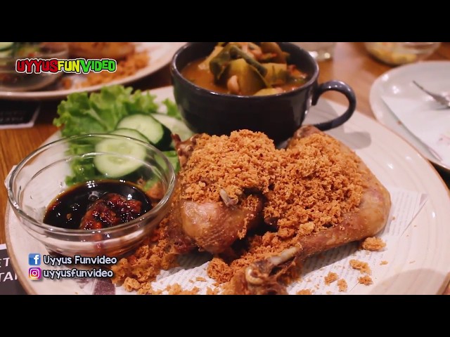 LEZAT! Ayam Kremes di Sate Khas Senayan - Paddle Pop Superstar part 3