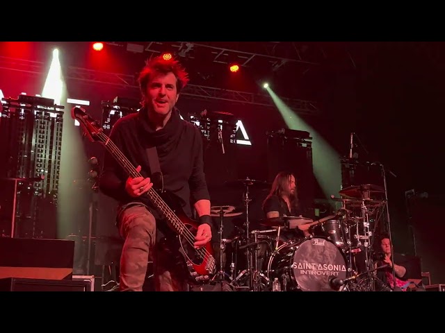 Saint Asonia - I Hate Everything About You (TDG cover), live @ The Factory  Deep Ellum, Dallas, 2023