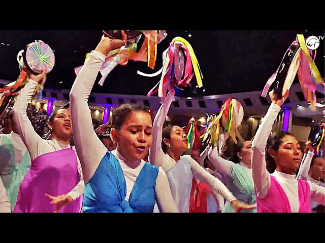 This is the Feast of the Bride of the Lamb😱 DANCED WITH LOVE FOR HER BELOVED❤Ebenézer Honduras