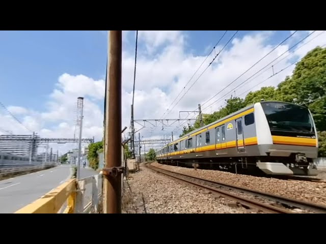 [VR180] Nambu Line Series E233 passing Yanagi-cho level crossing.