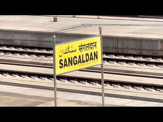 Sangaldan Railway Station || Explore Jammu and Kashmir || Winter || Snow || Vandhe bharat Train